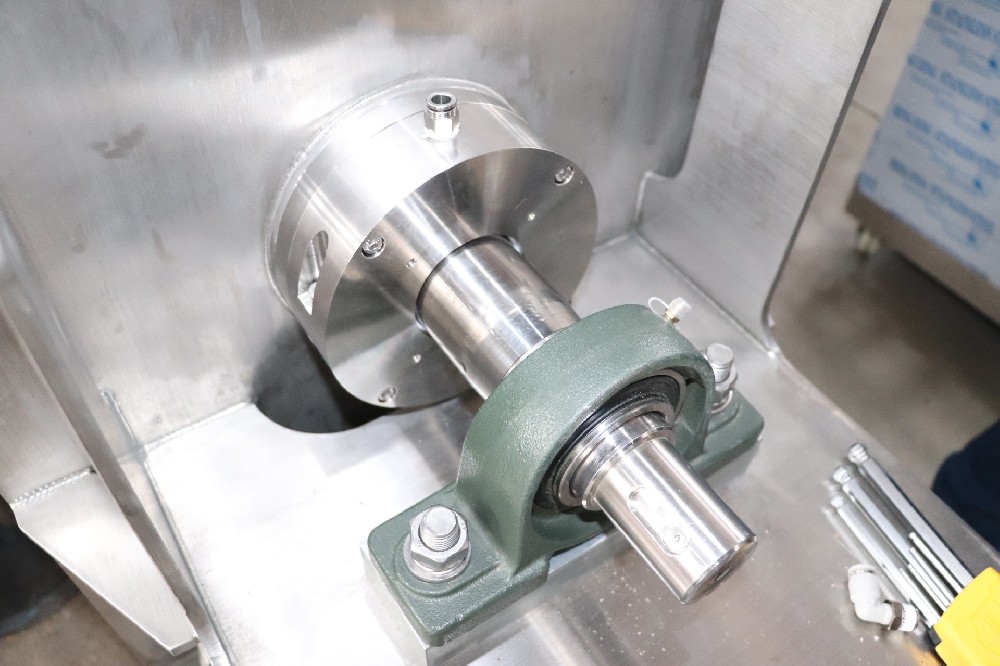 簡易操作、高效安裝！旋轉(zhuǎn)軸封助力臥式混合機(jī)設(shè)備提升···