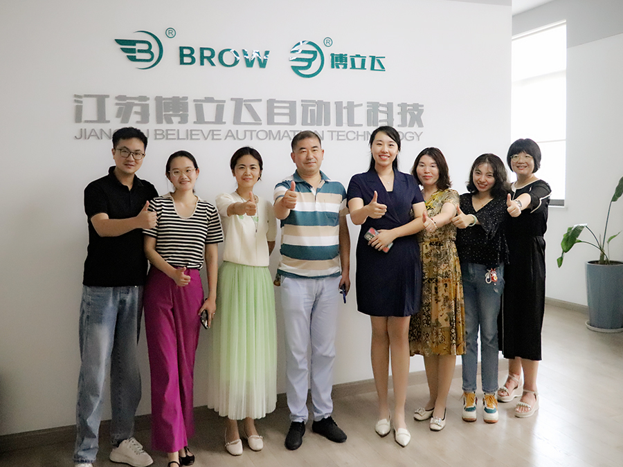 江蘇博立飛科技熱情接待干燥協(xié)會秘書處一行，探索行業(yè)···